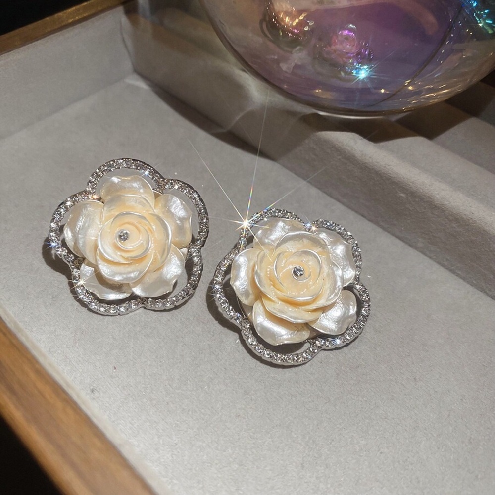Elegant Pearl White Rose Crystal Stud Earrings